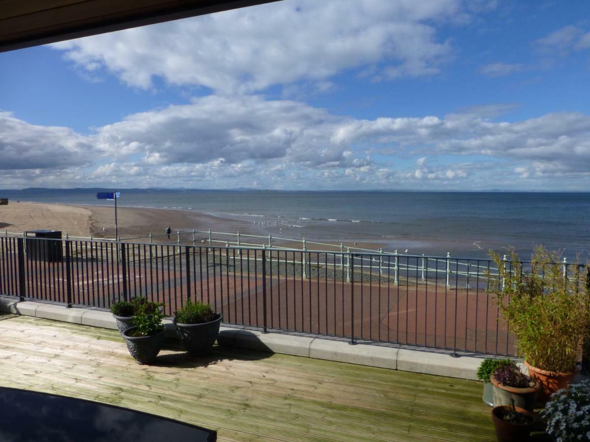 Apartment On The Beach Edinburg Exteriör bild